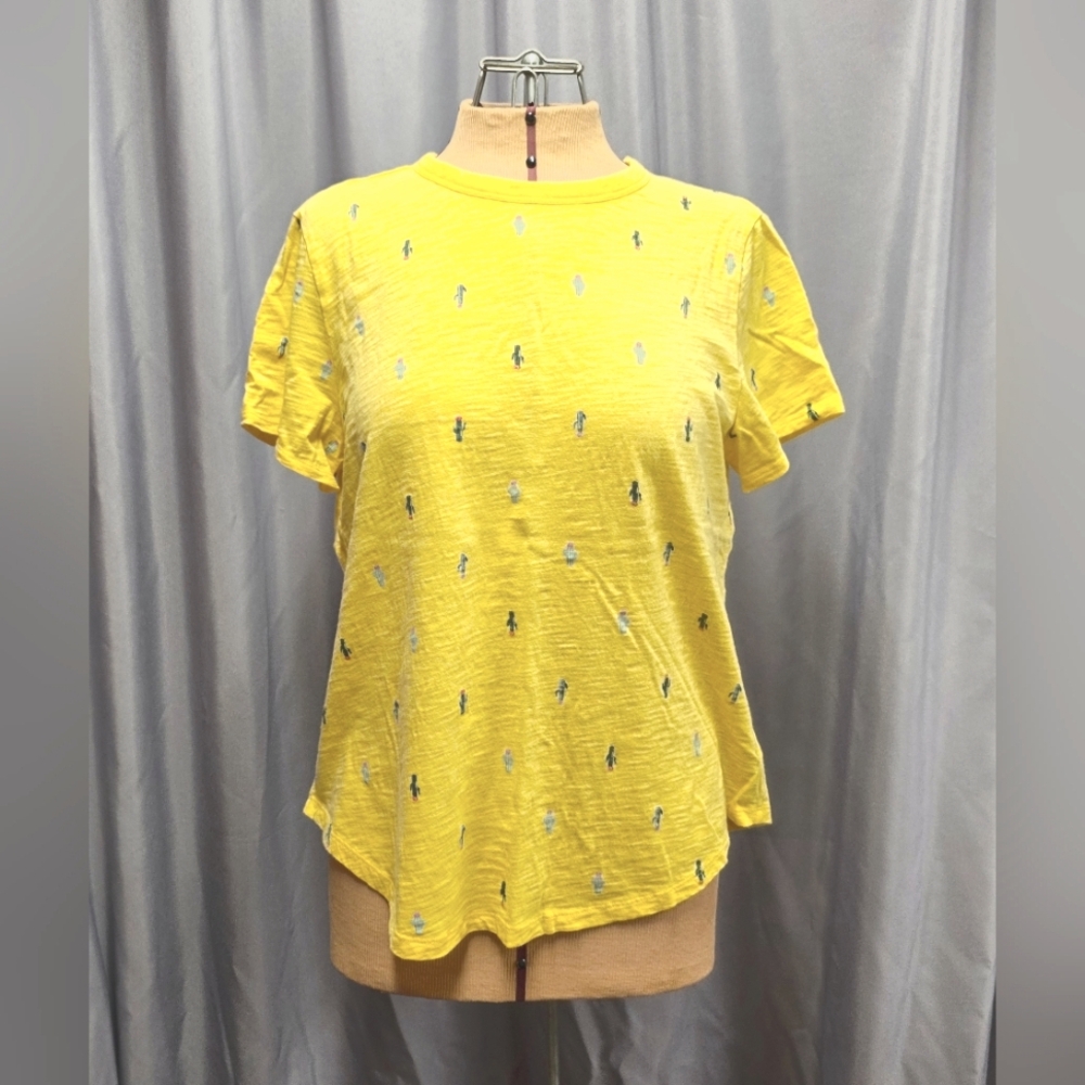 Old Navy Women's Yellow, Cactus Print Patterned Short Sleeve Tee